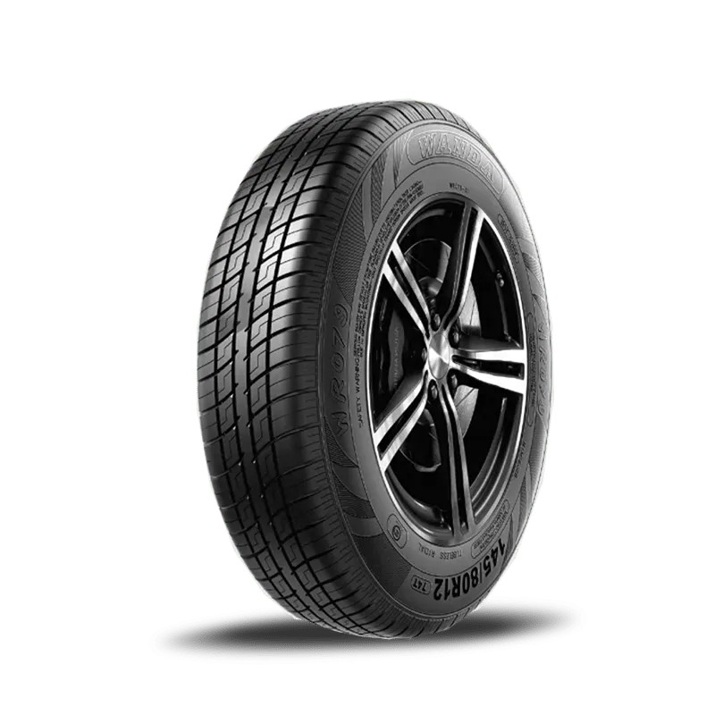 WR079 PCR TIRE